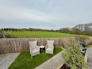 Photo 5- click for photo gallery